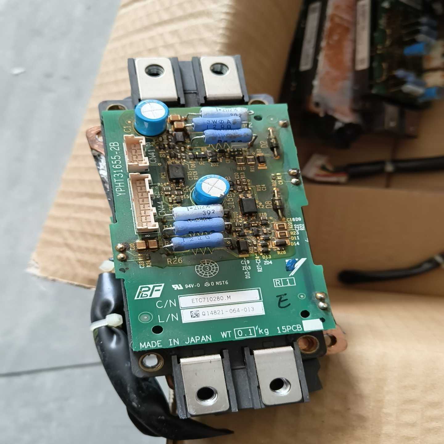 安川变频器驱动板触发板ETC710280/CM400DX-1询价