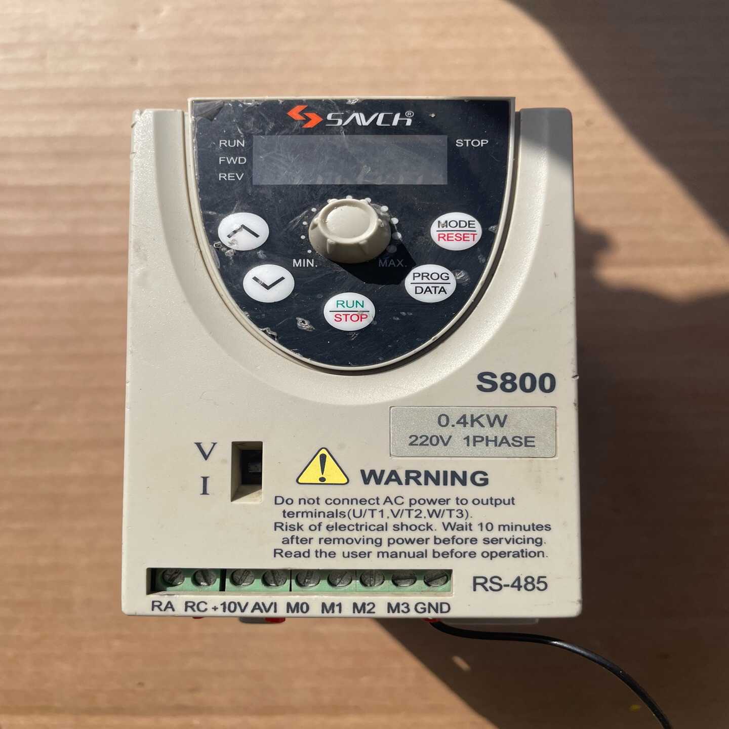 三基S800系列变频器，220V0.4KW正常使用。型号:S--议价商品