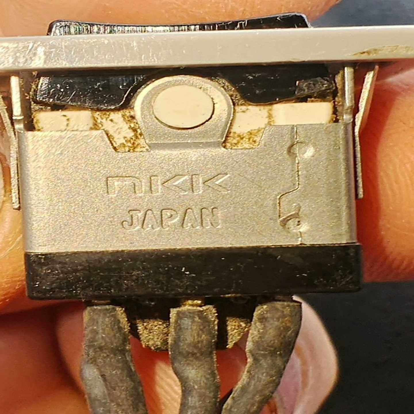 询价二手进口日本船型开关MLW-3028，8脚开关