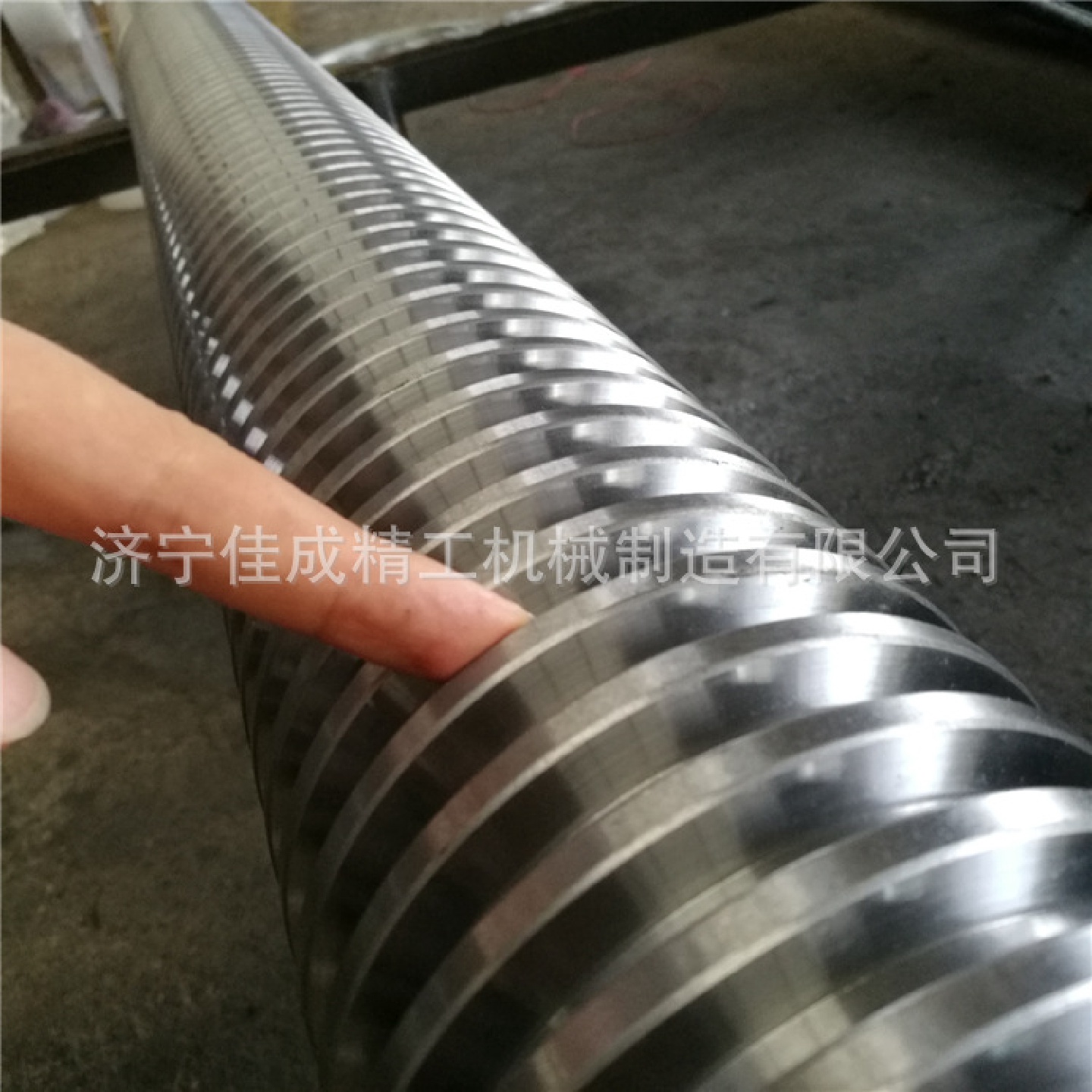 大型机床丝杆加工重型传动升降梯形丝杠Tr40T50T60T70T80T90T100