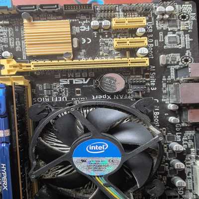 （议价）i54570b85两条4g内存120g硬盘懂得