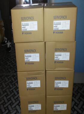 议价SGDS-15A01ASGDS-15A12ASGDS-15A12AY27驱动器适用