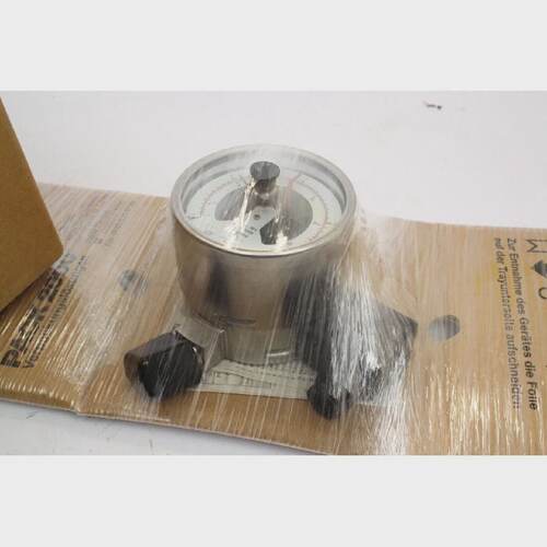 WIKA 7421636 vacuum pressure gauge 232.50.10013 BAR G12B B68