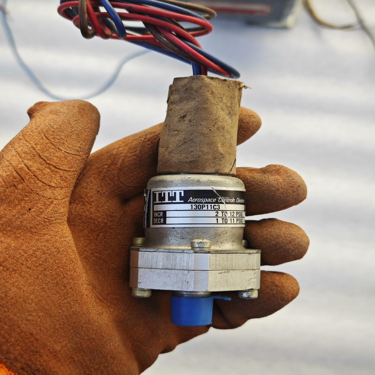 130P11C3ITT压力开关成色如图询价