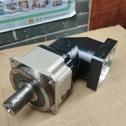 询价大速比1KW伺服电机直角减速机ABR11550S2直角