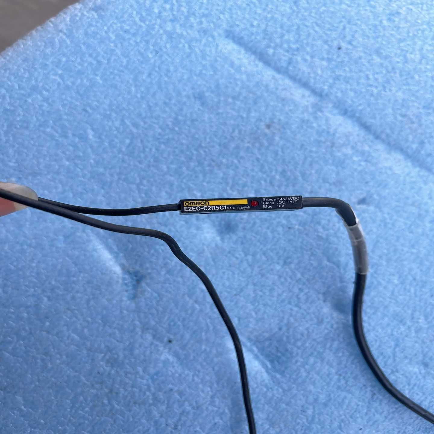 Omron/E2EC-C2R5C1接近开关传询价