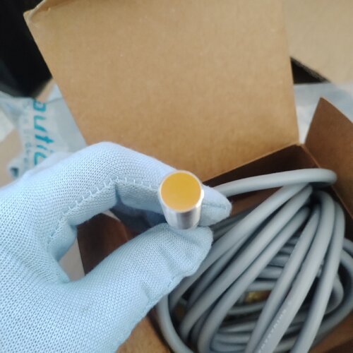 【询价】E2E-X2E1感应器一个供应