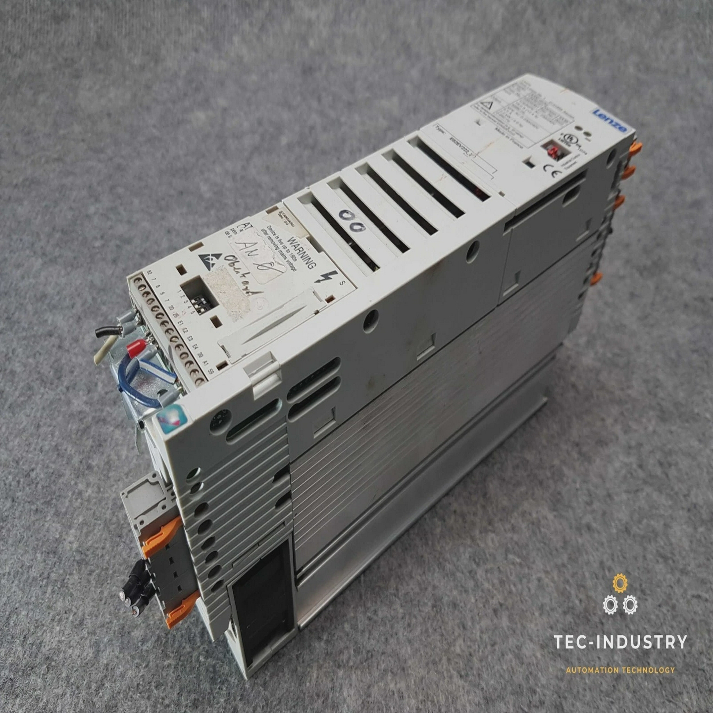 LENZEINVERTER8200vectorE82EV222_2CId.-No:13436181Ve