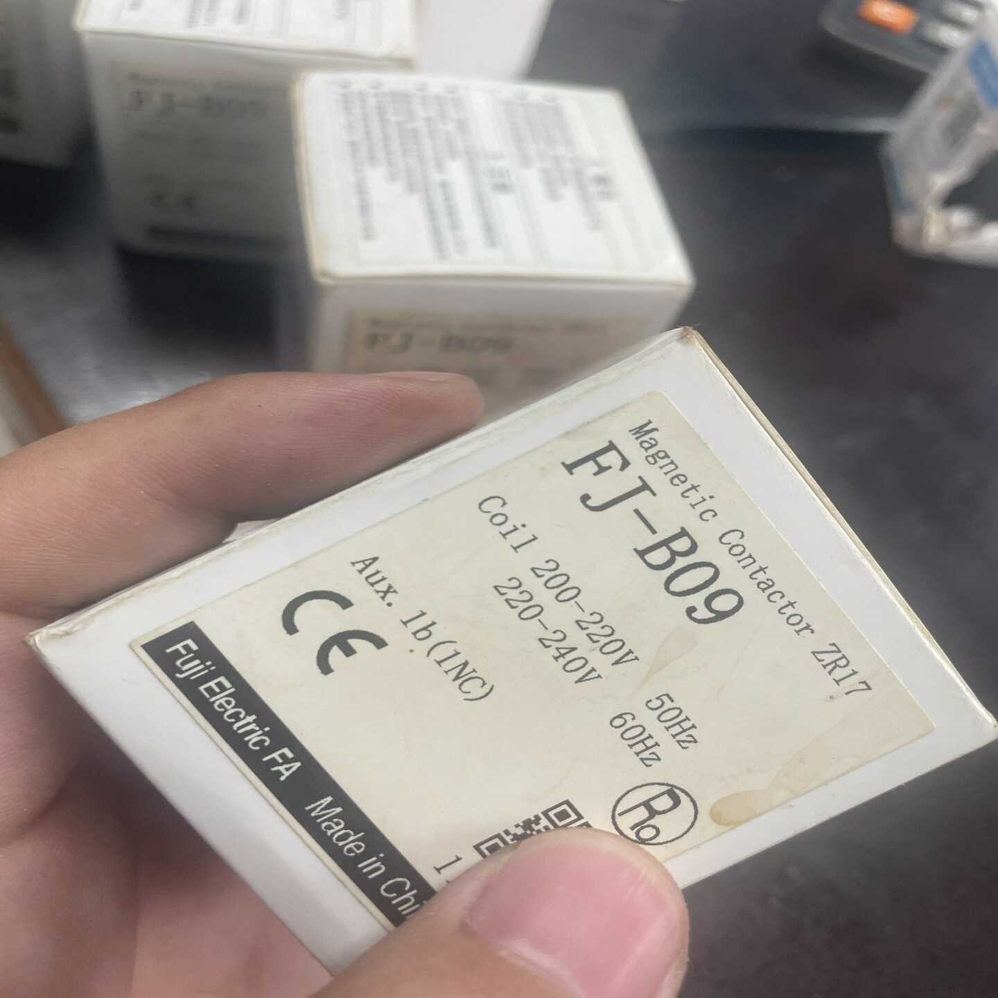 议价J-0220V数量个单价40元一个适用