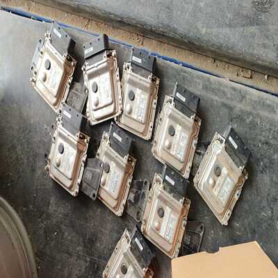 北京现代悦动瑞纳伊兰电脑版！原车拆车无拆无修！型号39111--议