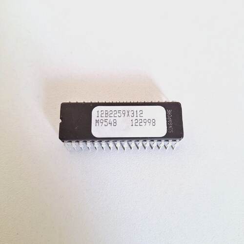 STMicroelectronics 12B2259X312  B880V  M27C100112FI Componen