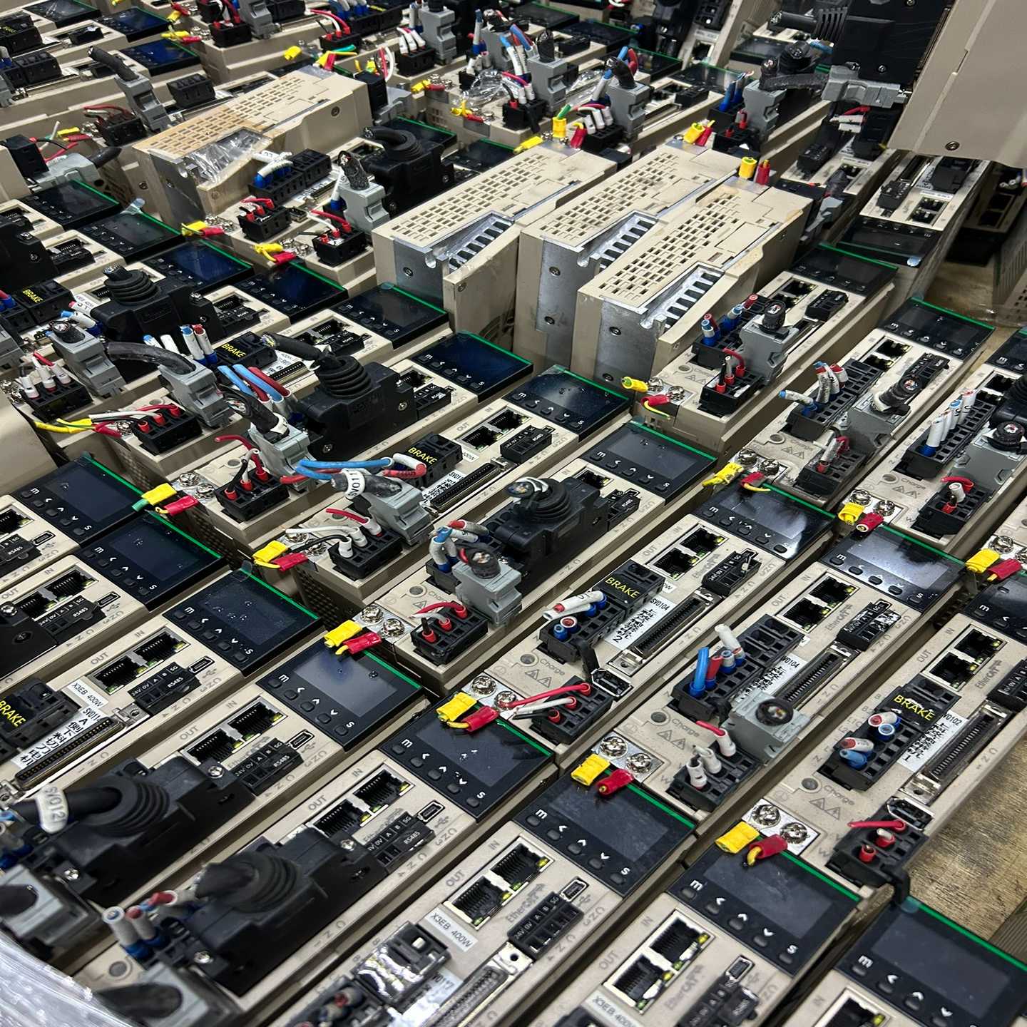 禾川驱动器SV-X3EB040A-A2-XD020，正常询价