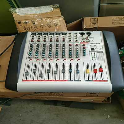 奥峰EXL10调音台，图片实物，带电源，成色很好，懂询价