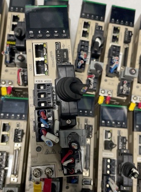 禾川伺服400w总线SVX3EB040AA2XD-议价