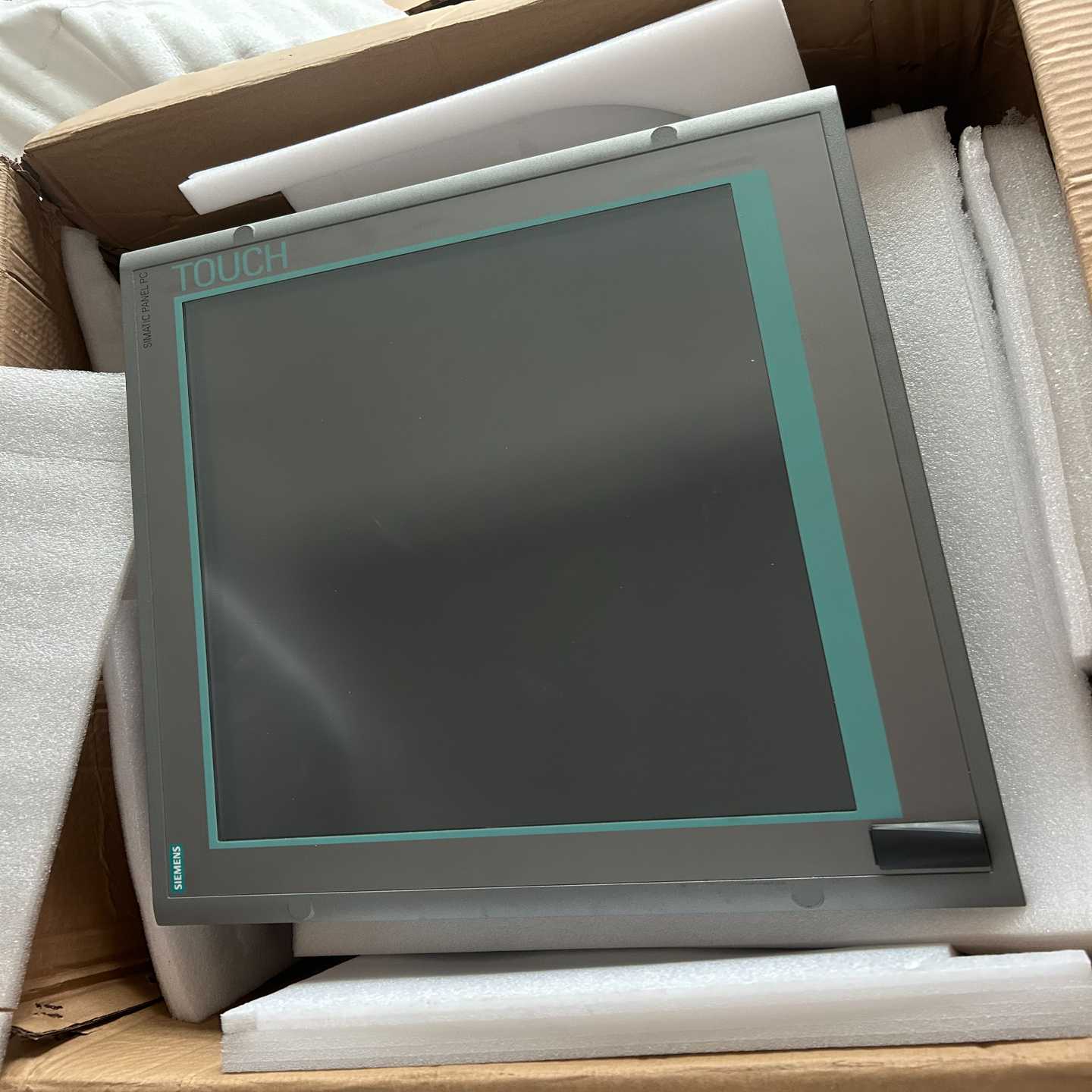 6AV7424-0AA00-0GT0西门子工控机二手裸机--议价商品