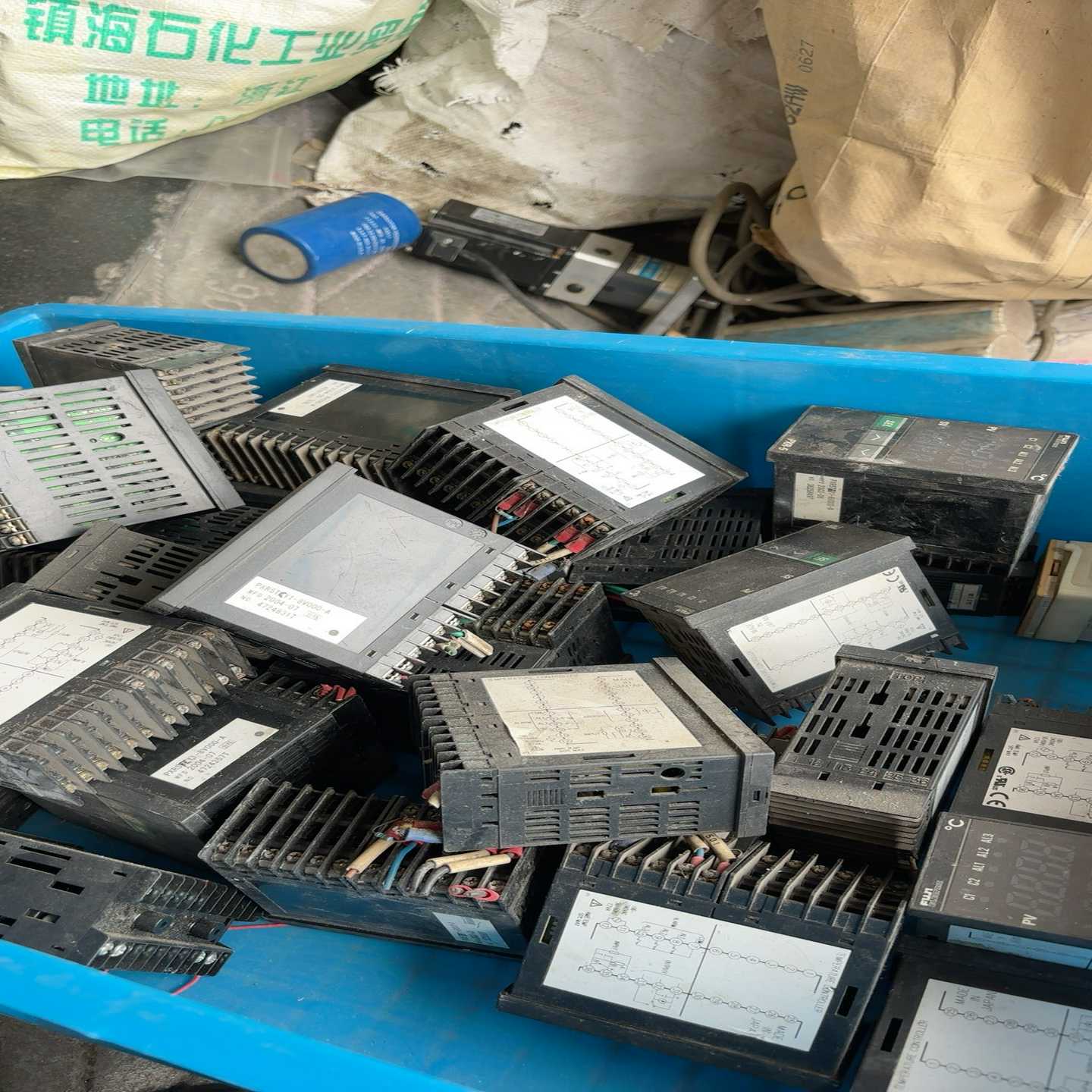 富士温控PXR-5TCY1-8v000-A功能询价