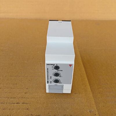 CARLO GAVAZZI PCB01DM24 RECYCLER TIMER PCB01
