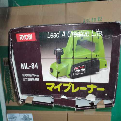 询价~利优比RYOBI 电刨，ML-84 原盒，放置不当，底面