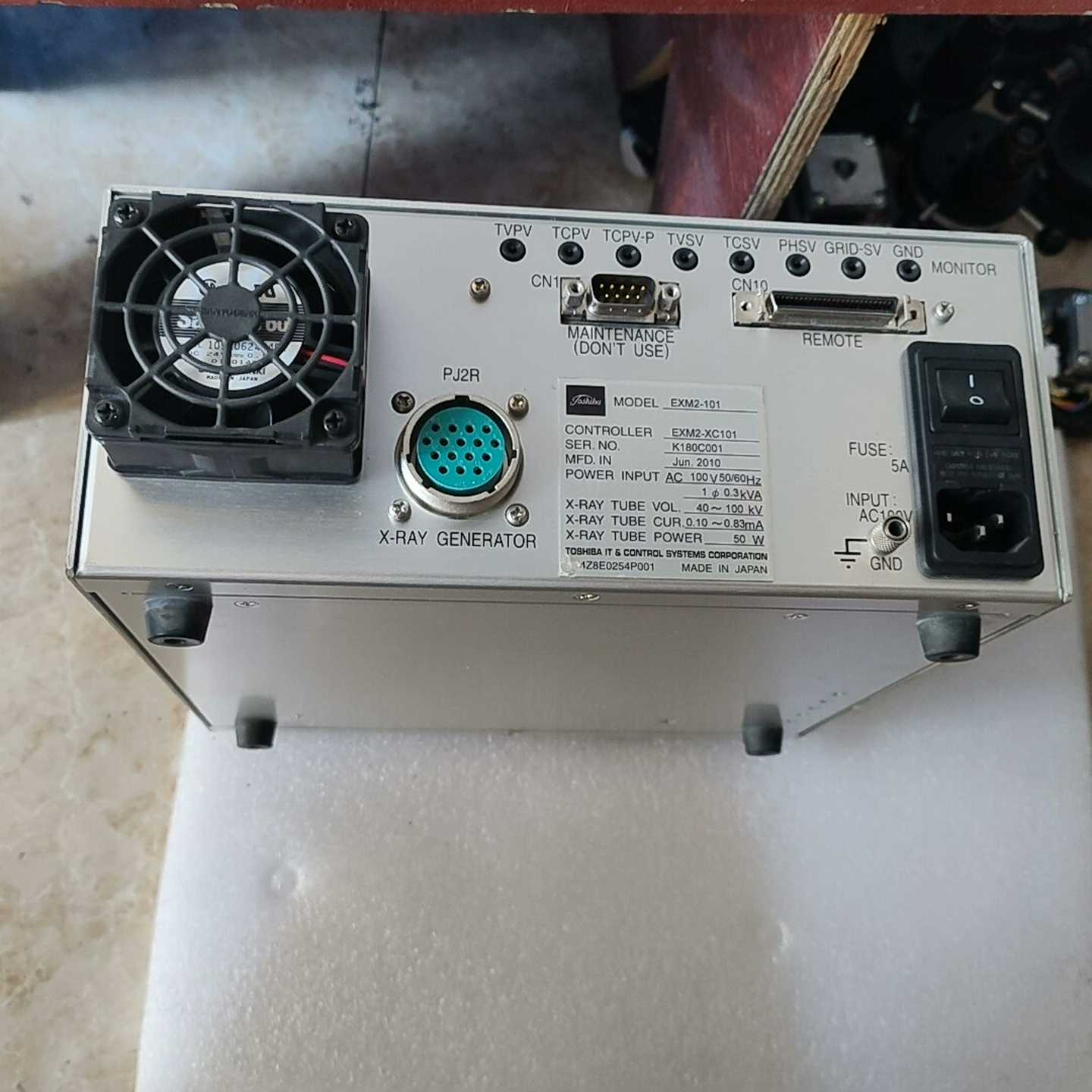 二手東芝EXM2-101X射线控制器，通电正常，包功能，--议价商品