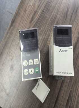 张力控制器LM-10PD  盖板卡扣断了 有一个侧面有撬拍前询价