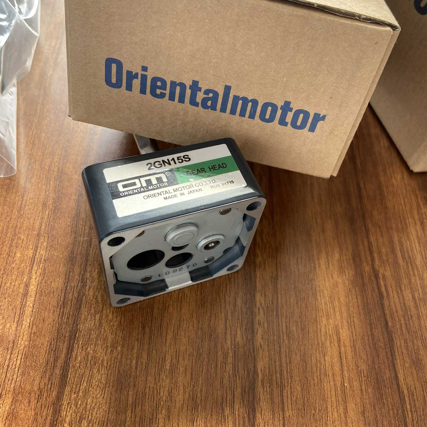 原装正品东方减速机2GN15S2GN30S