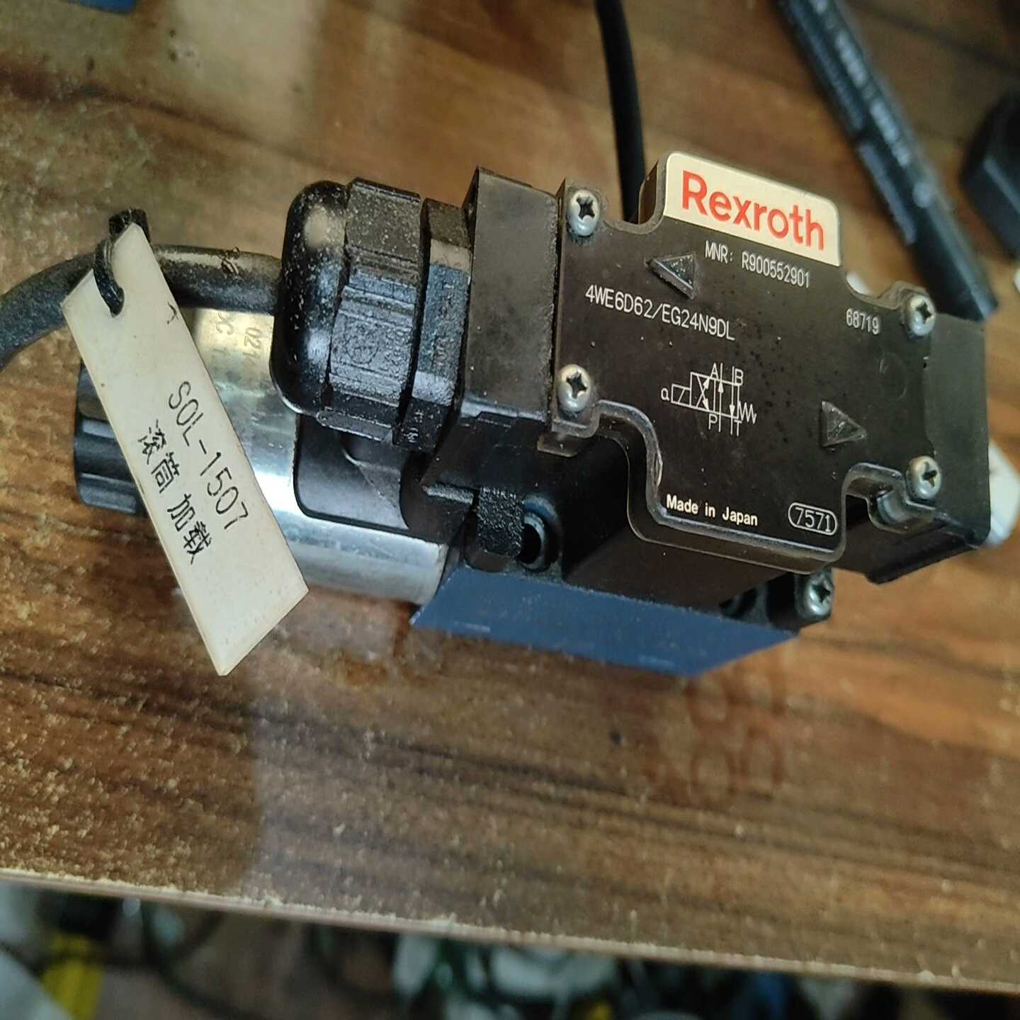 议价力士乐Rexroth4WE6D62/EG24N9DL电磁阀