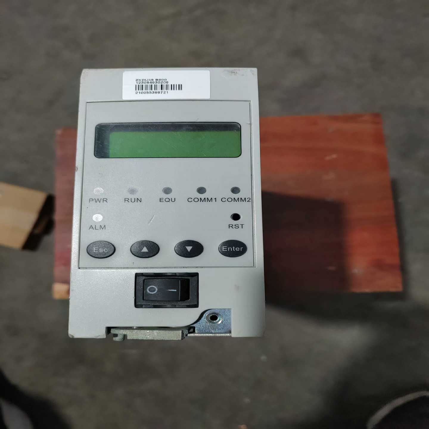 中兴ZXDU58B900数量1个，功能完好，成色见图，不--议价商品