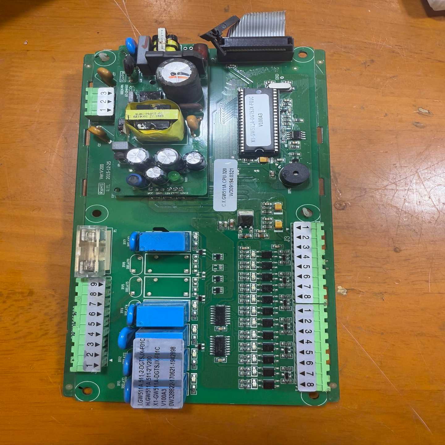 适用日菱冷水机電脑板I.GW511A-2-DGTSJX-F0--议价商品