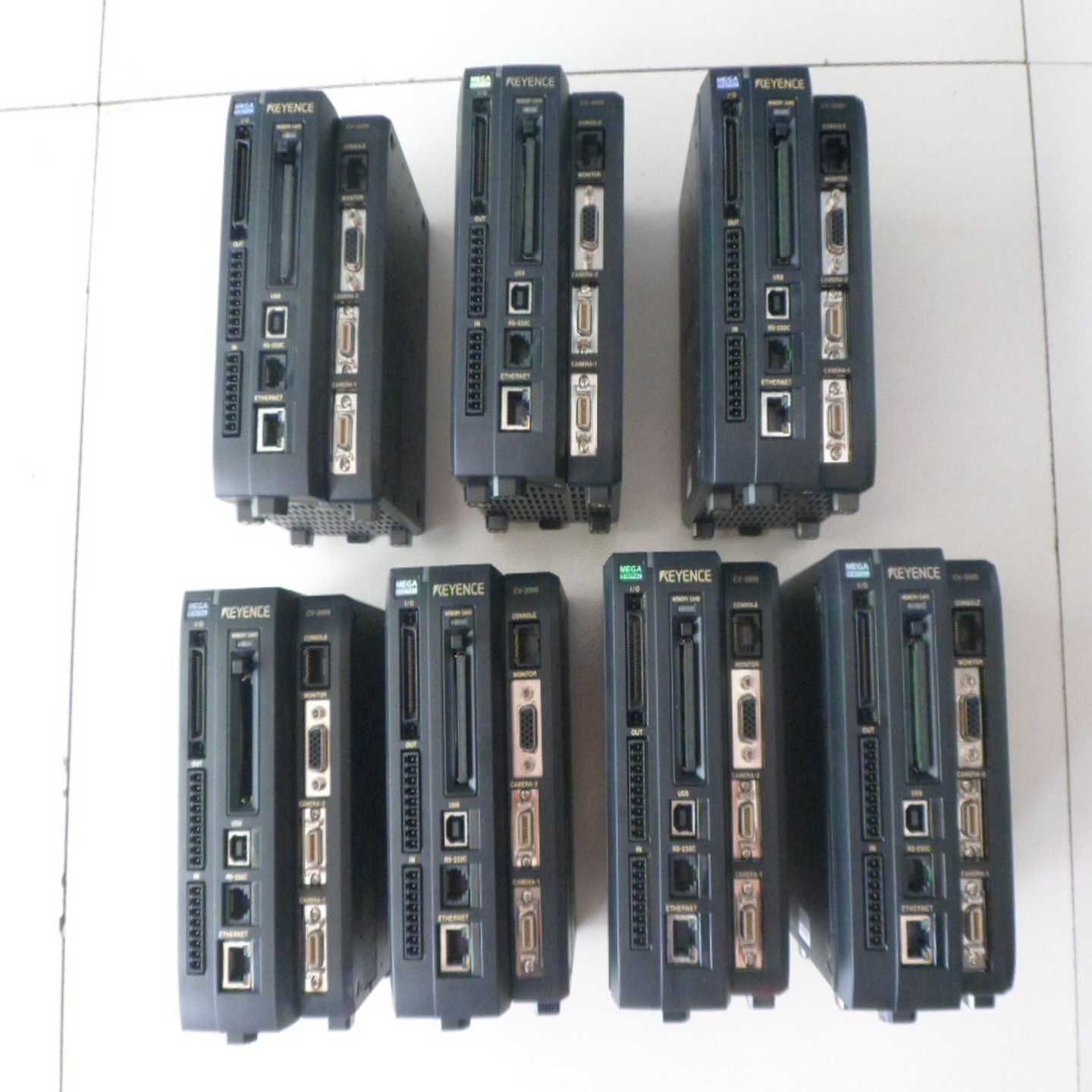 二手基恩士KEYENCECV-3500九五成新没有划痕测试OK议价