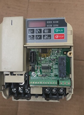 议价CIMRJB4A0002BAA安川变频器拆机通电