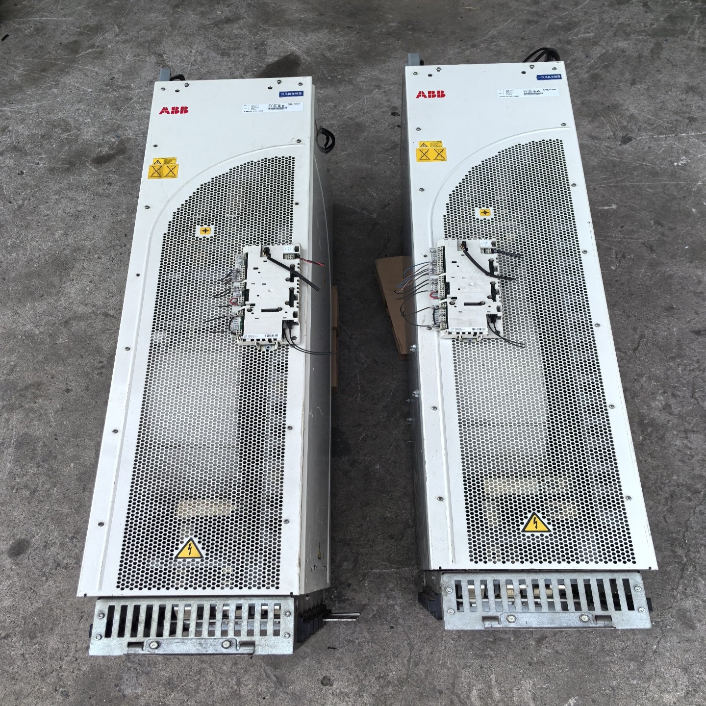 【议价】变频器ACS800系列ACS800-04-0320-3适用