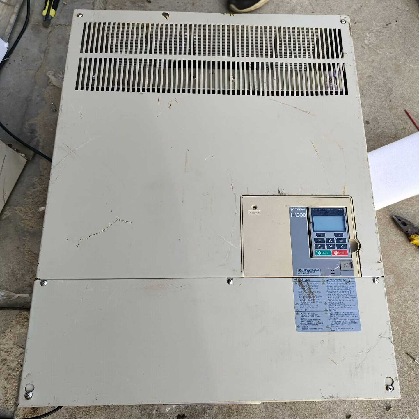 【议价】安川H1000变频器，CIMR-HB4A0304功率160/适用