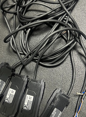 全新基恩士FSN18N光纤放大器全新未使用外观完好带