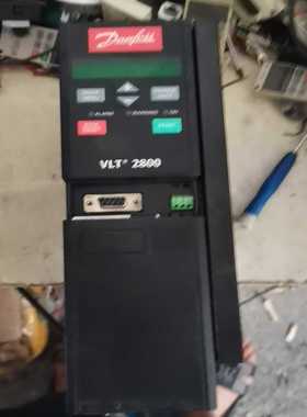 丹佛斯2840实物图拍摄VLT2840PT4B20S~询价