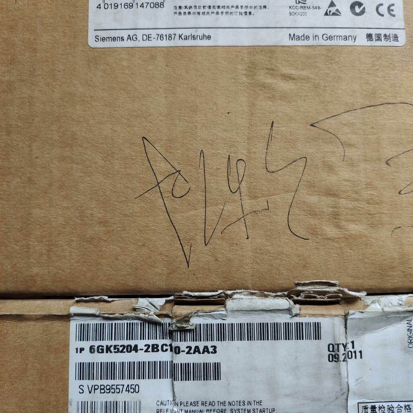 西门子SCALANCE X204-2L0工业以太网交换机，型--议价商品