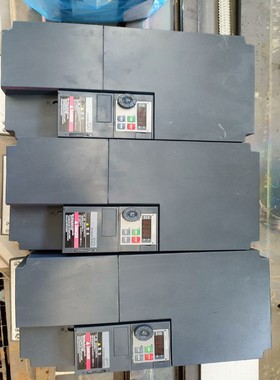 东芝变频器VFS15-2150PM15KW220V，--议价商品