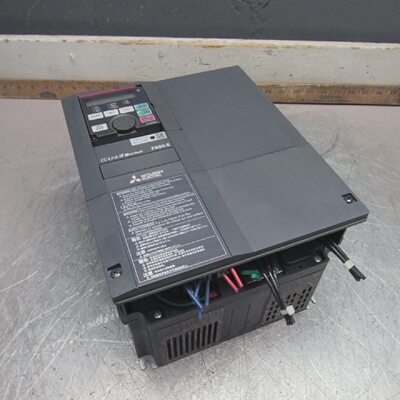 MITSUBISHI F800E INVERTER FRF84000170E3N6 3PH 380500V  XLNT