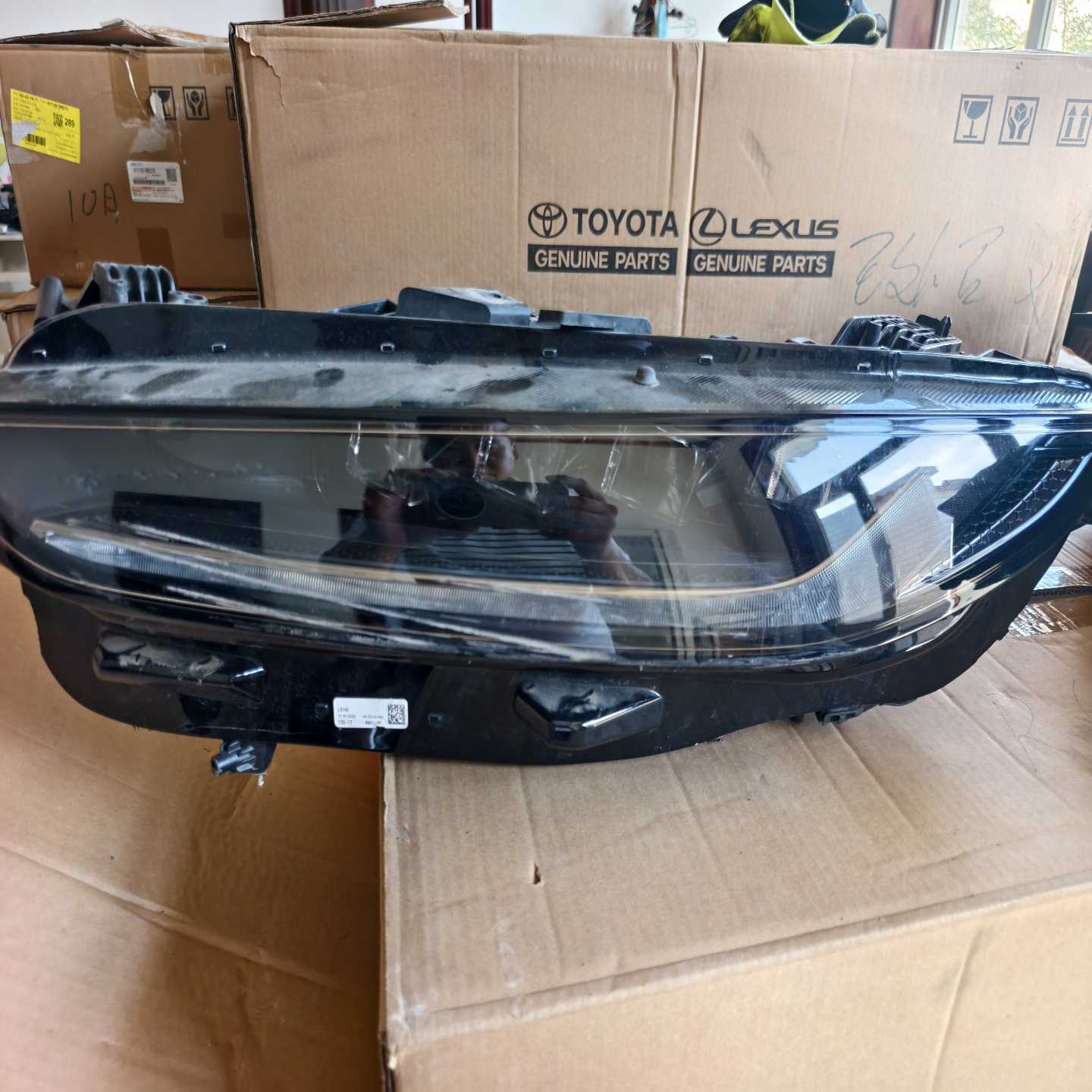 捷豹ftype大灯，新款捷豹ftypeLED大灯总成。--议价商品