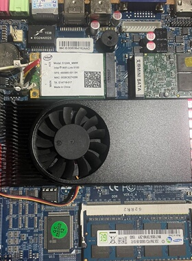 议价SNEC1037HR2银主板带固态硬盘和2GB内存议价