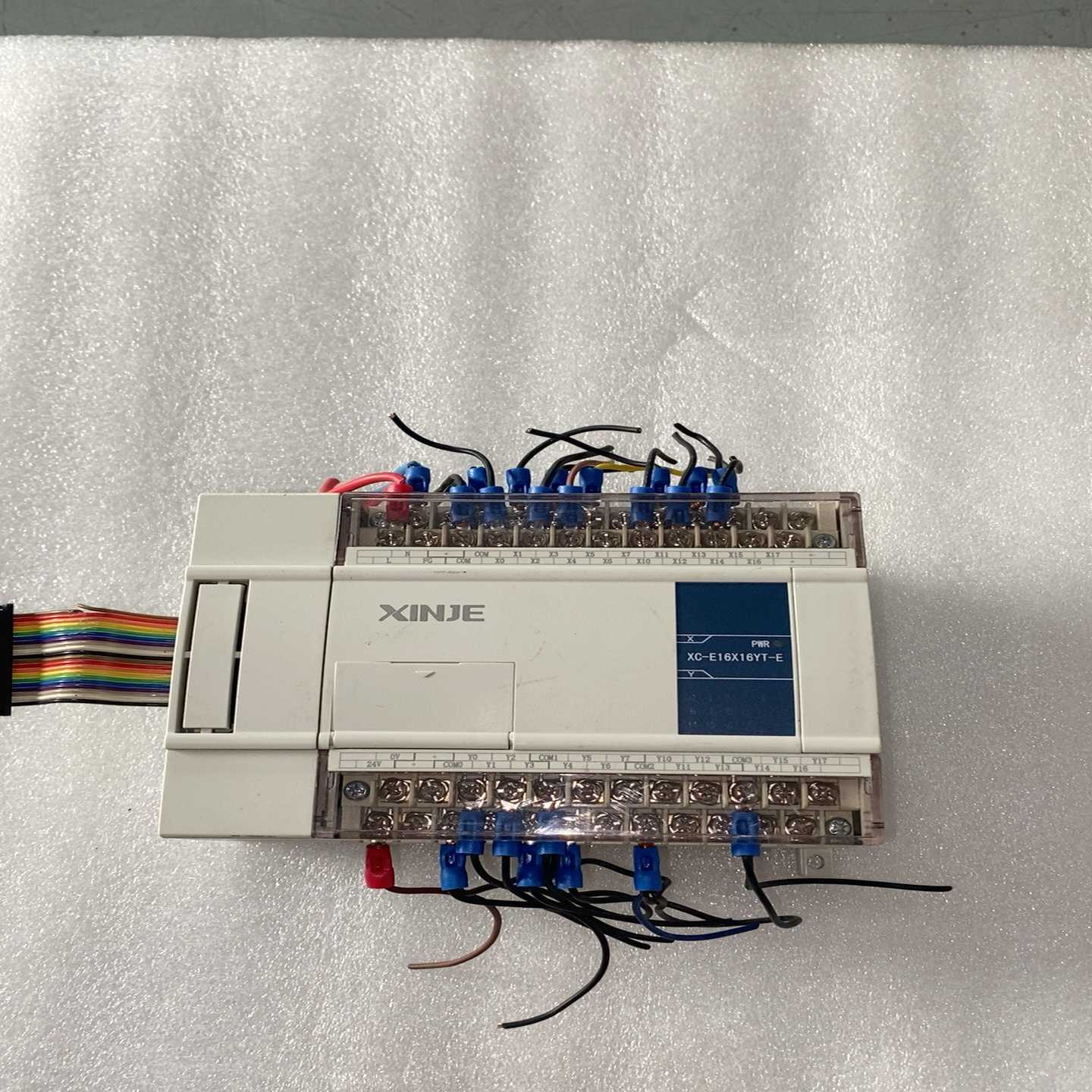 信捷PLC扩展模块XC-E16X16YT-E，功能正常，非常询价