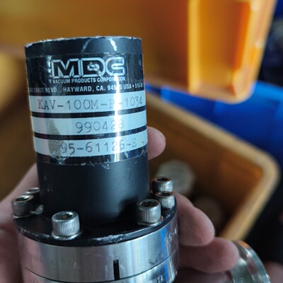 MDC真空角阀型号KAV100MP103499-询
