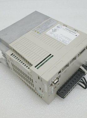YASKAWANNBScratchedSGDS-15A72ASERVOPACK1.5kWDRV-I-231