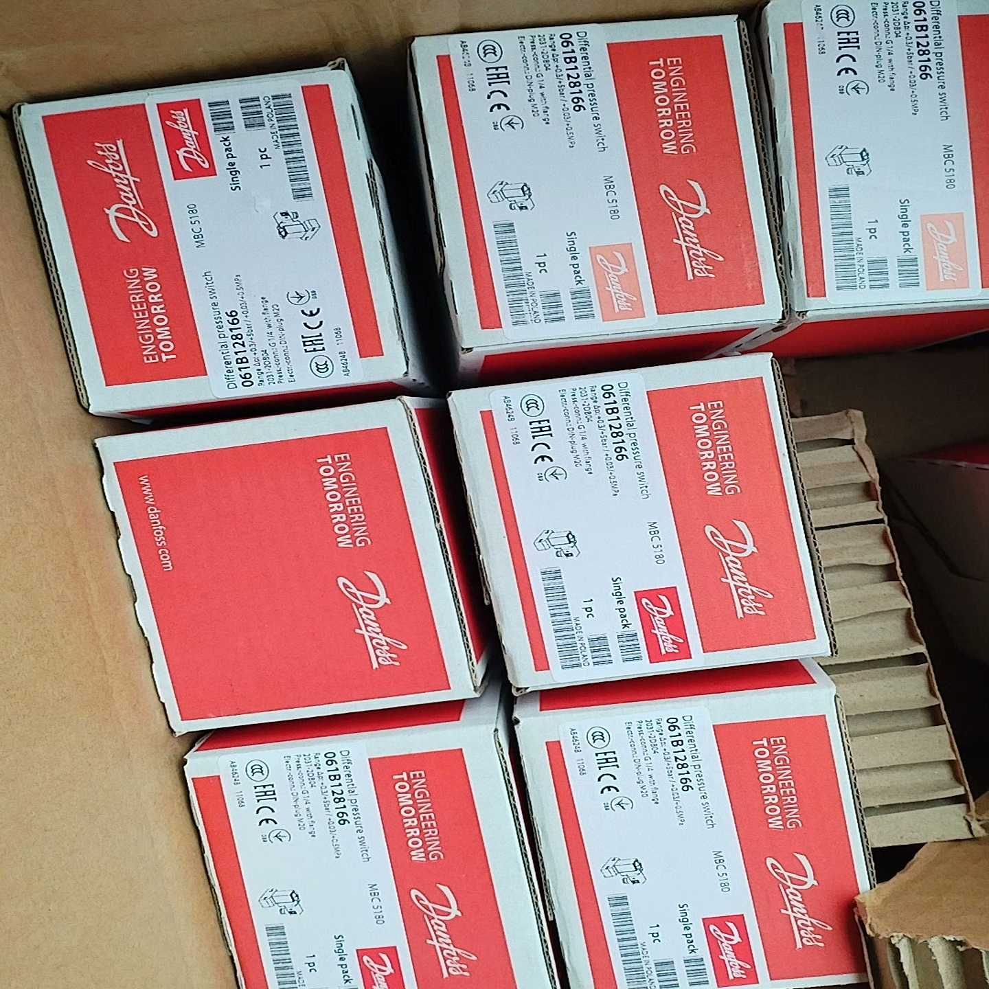 丹佛斯压力开关061B128166可议价询价