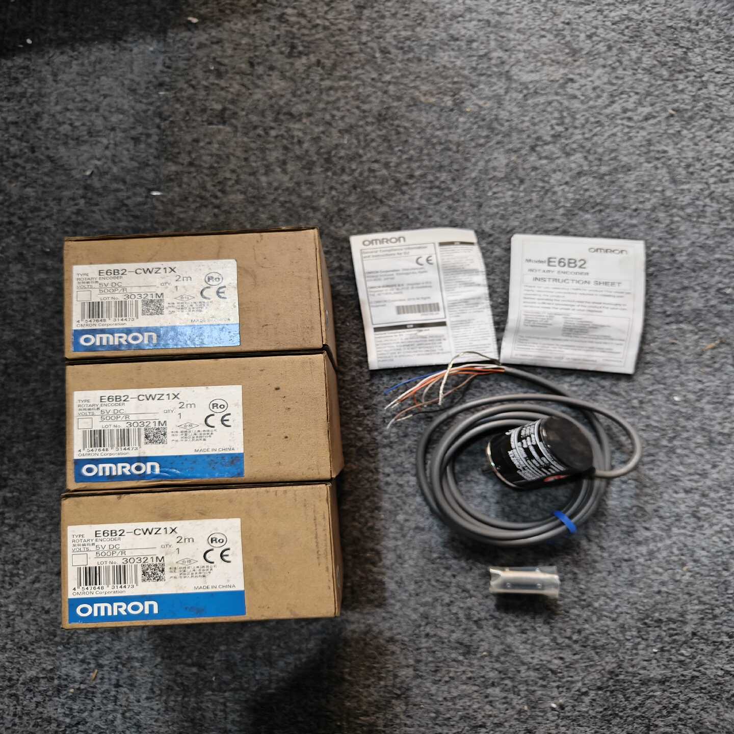 【议价】最后三台编码器E6B2-CWZ1X,500p,适用