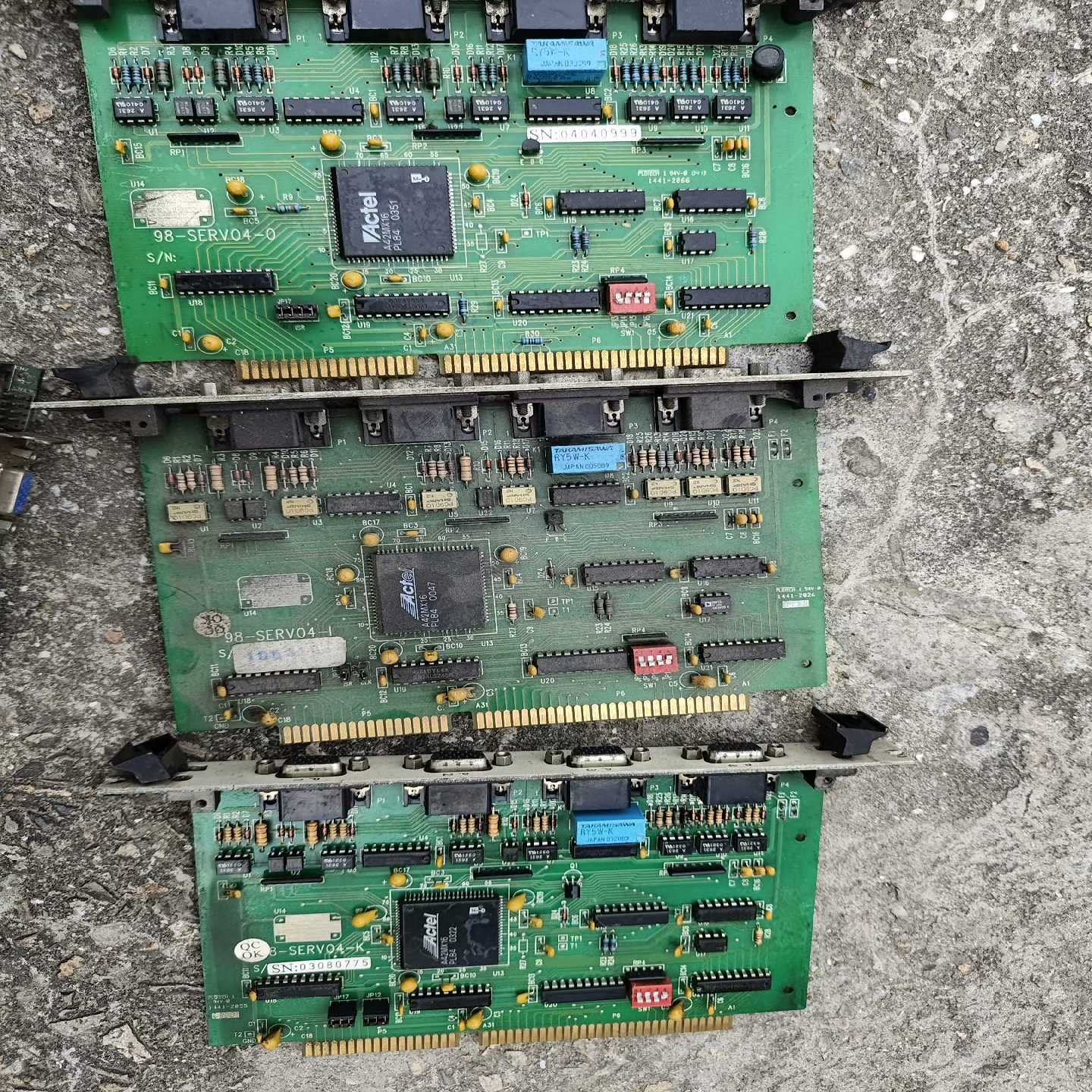 【议价】新代轴卡98-SERV04-0有3片，议价适用