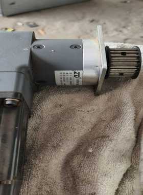 出售东菱伺服电机80DNMA2－0001DKAM带中大Z