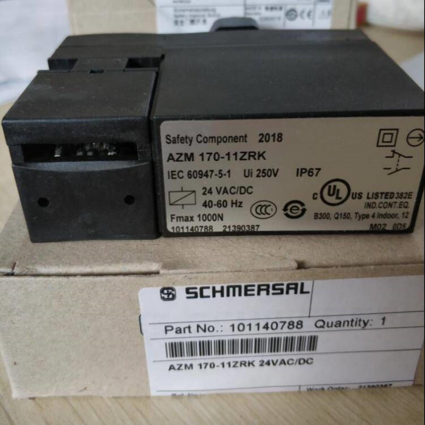AZM170-11ZRK24VAC/DC施迈赛安全开关全新原装，假一赔十！