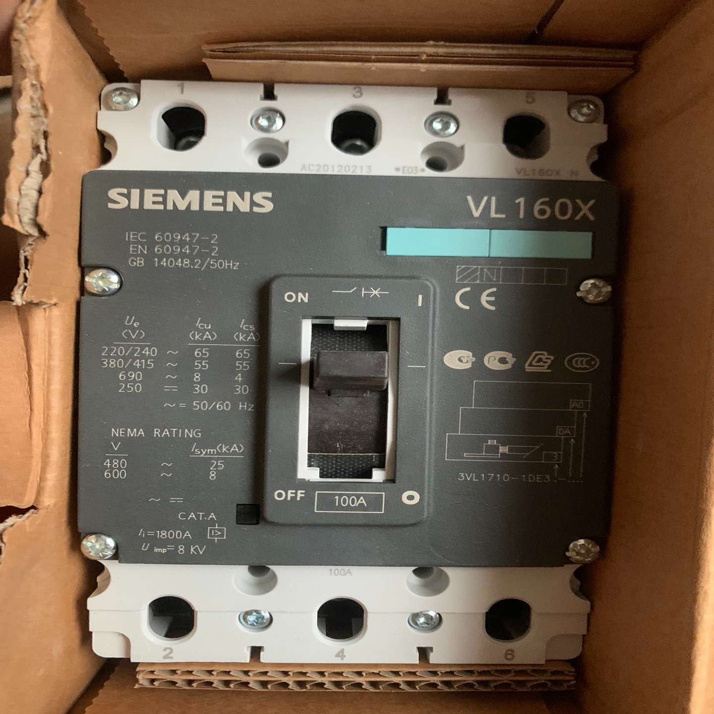 塑壳断路3VL1710-1DE33-0AA0 100A(亚飞商行）