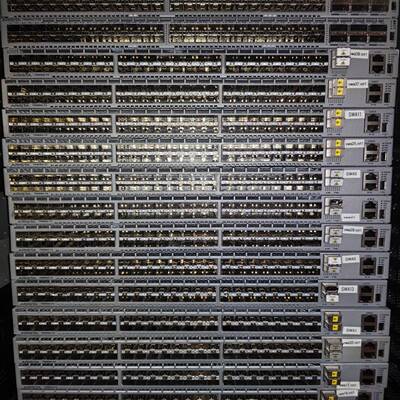 ARISTA48口万兆加2/6口40GB交换机询价