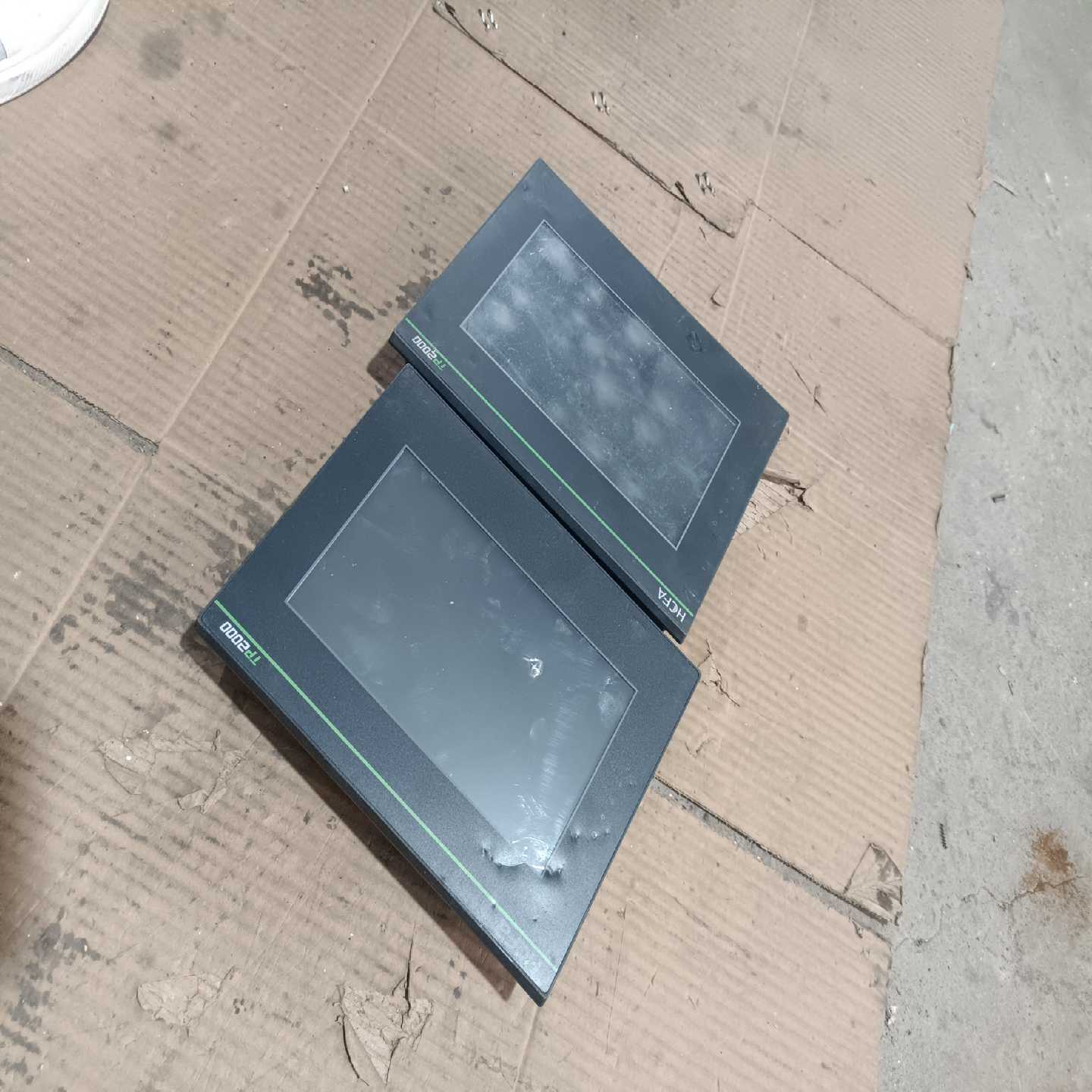 询价禾川触摸屏TL2507功能2个便宜卖300